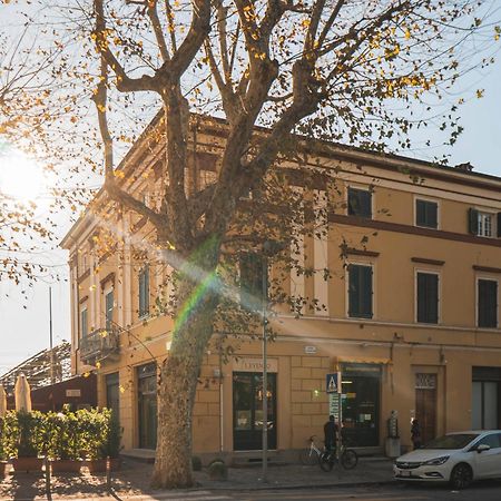 Belvedere Luxury Apartment, View On The Lucca Walls エクステリア 写真