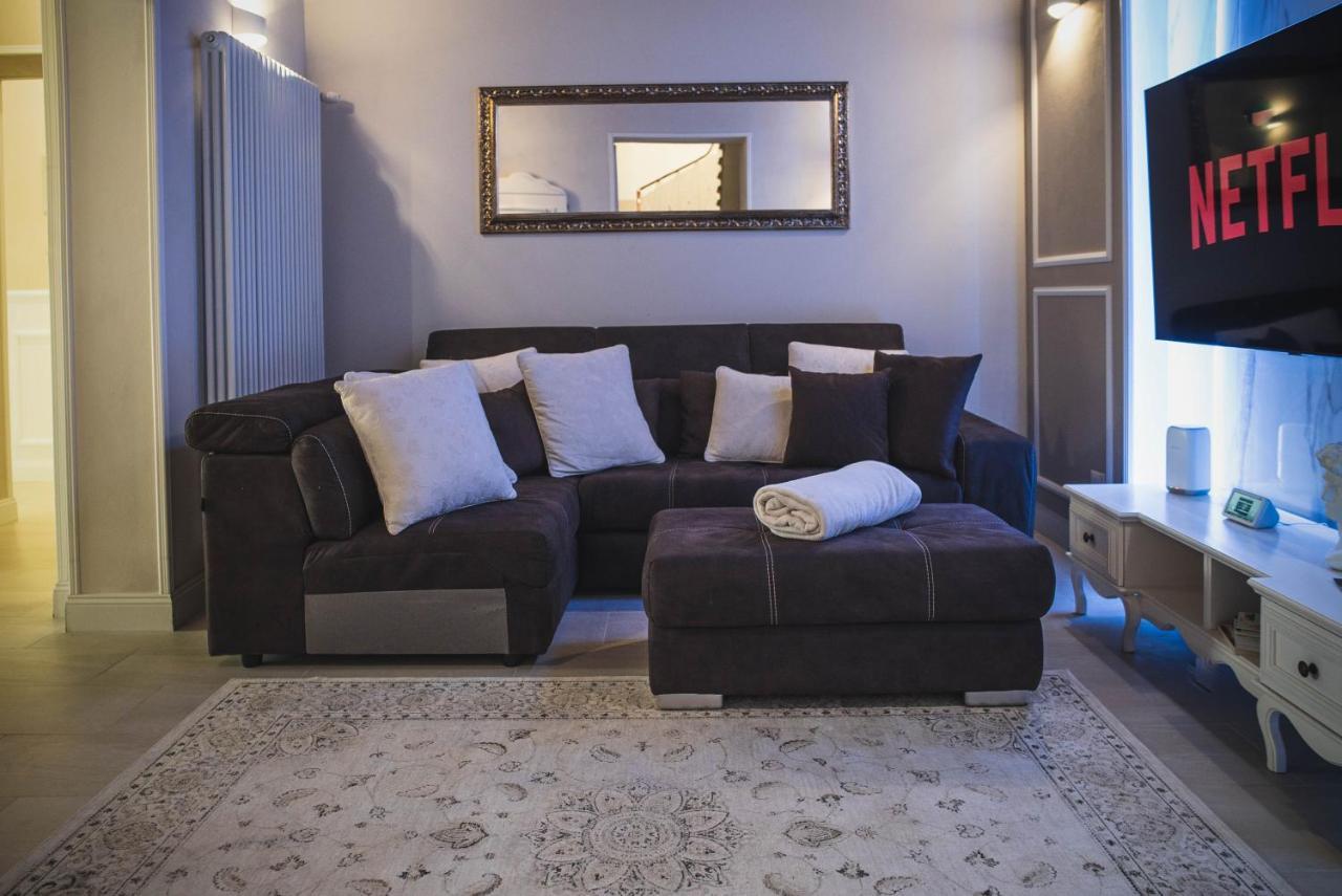 Belvedere Luxury Apartment, View On The Lucca Walls エクステリア 写真