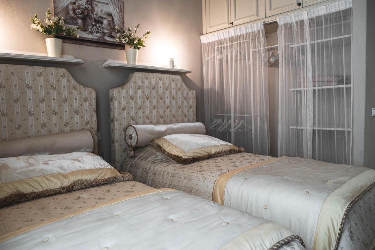 Belvedere Luxury Apartment, View On The Lucca Walls エクステリア 写真